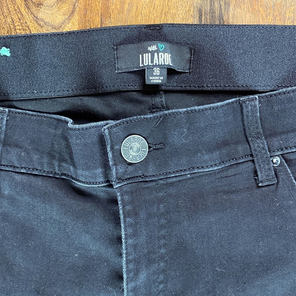 LuLaRoe black skinny jeans size 36